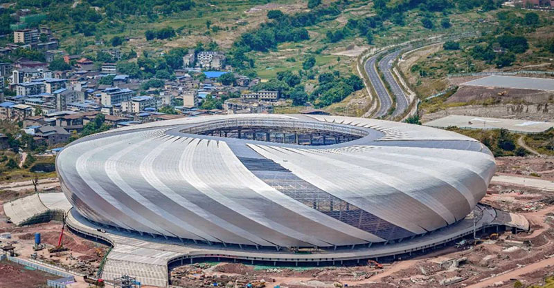 最新進展！龍興足球場10月底竣工交付