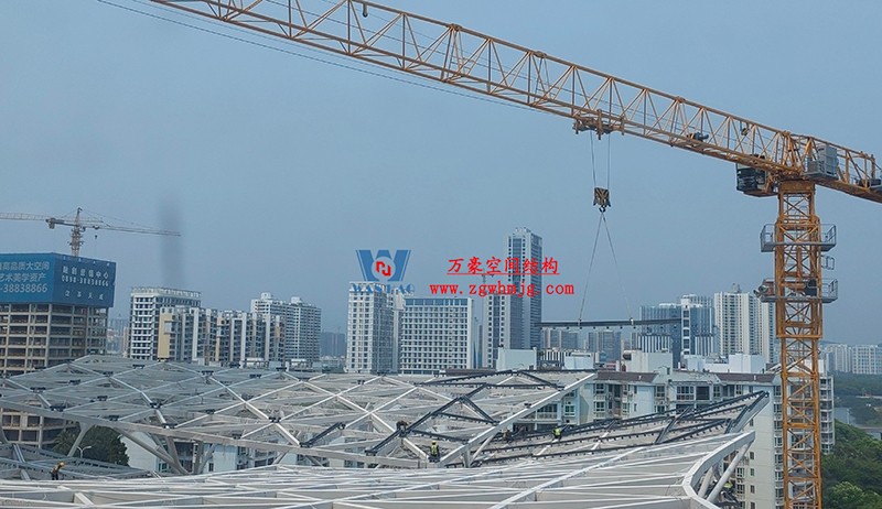 勞動最光榮，致敬一線工作者！