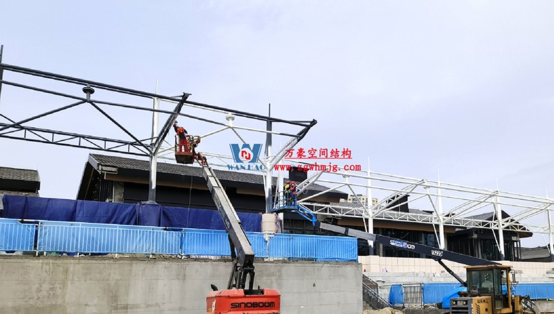 勞動最光榮，致敬一線工作者！