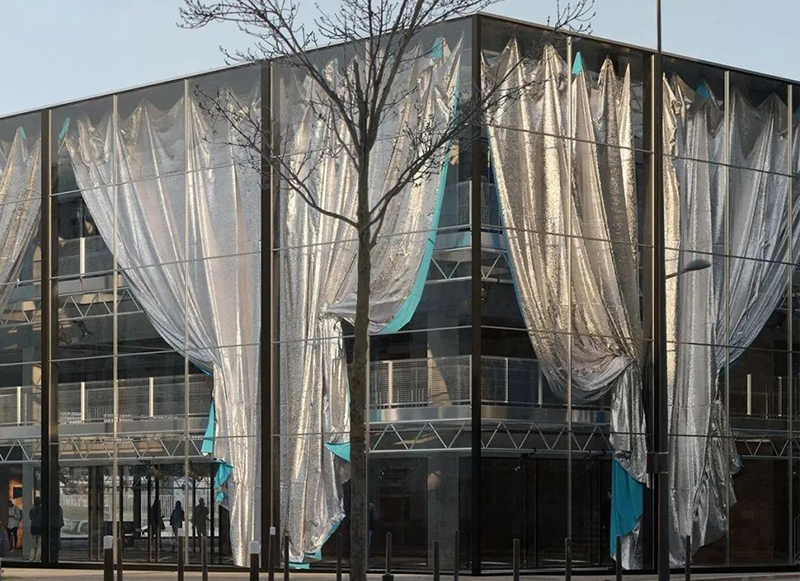 又要透光，又要遮陽