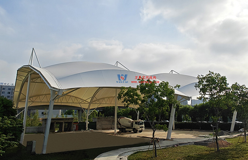 溫州惠民路西側綠地球場鋼膜結構工程完工 溫州惠民路西側綠地球場鋼膜結構工程完工