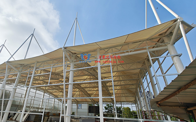 溫州惠民路西側綠地球場鋼膜結構工程完工 溫州惠民路西側綠地球場鋼膜結構工程完工