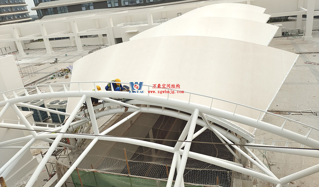 工程進度全速推進，PTFE膜材張拉在即！