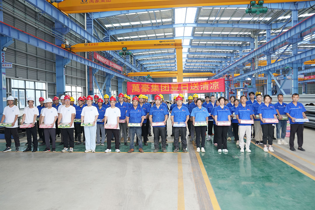 解暑“涼”方|萬(wàn)豪開展“夏日送清涼”慰問(wèn)活動(dòng)