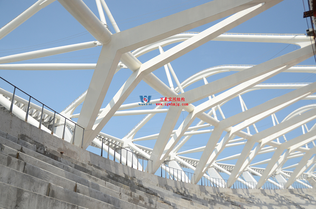 緊跟“蘇超熱浪”，火熱施工中，一只白鷺即將振翅高飛！