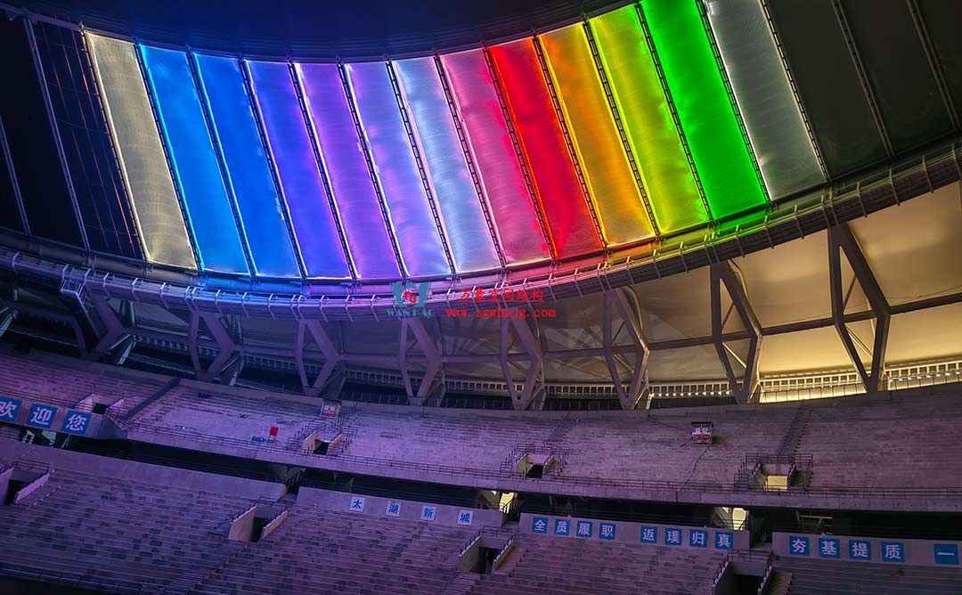 太湖之畔，華燈初上|無錫奧體中心施工加速